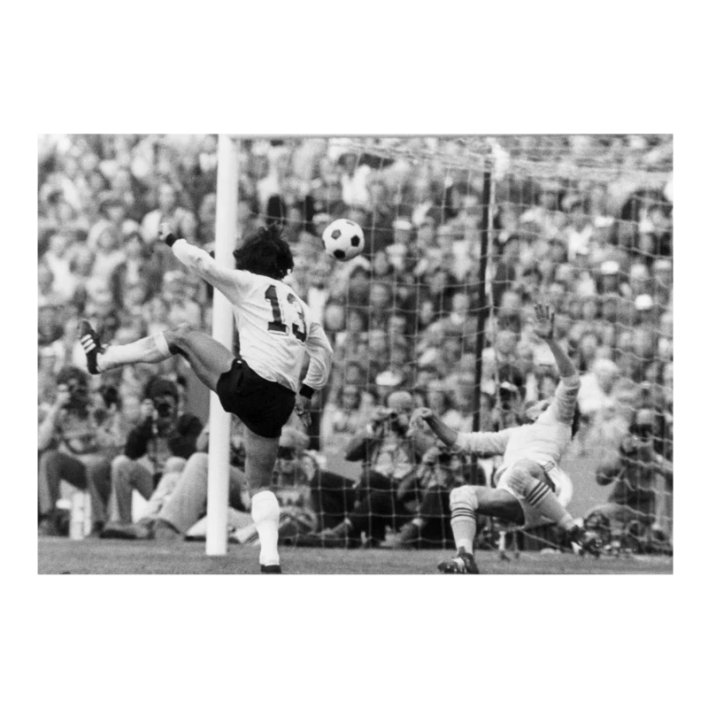 Gerd Müller, 1974 - Image 3