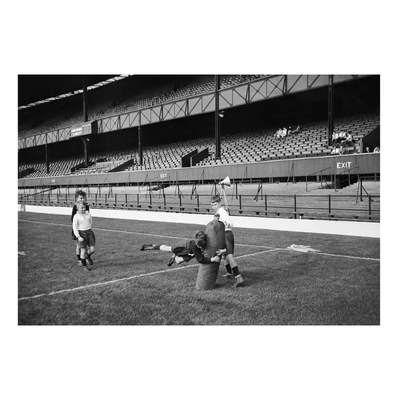 Cours de rugby à Twickenham, 1958 - Image 4