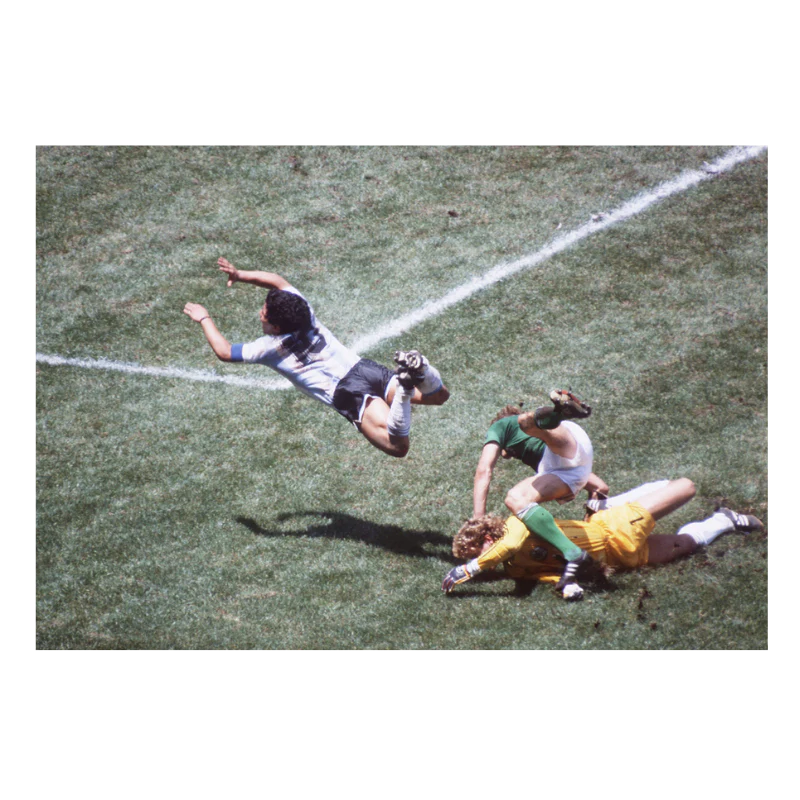 L'envol de Diego Maradona, 1986 - Image 3