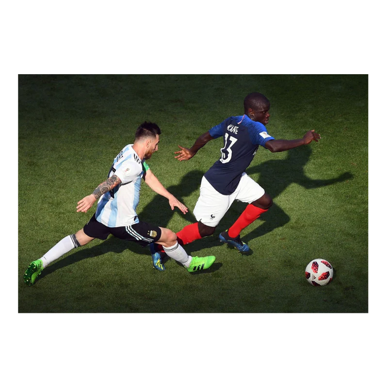 N'Golo Kanté dribble Messi, 2018 - Image 3