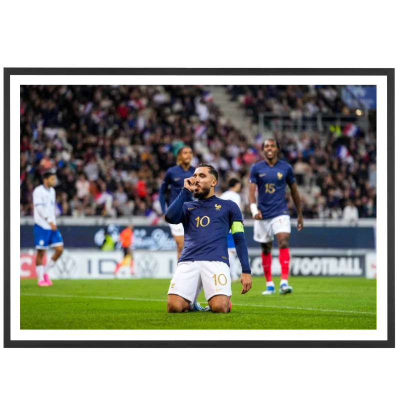 Ryan Cherki célèbre son but face à Chypre, 2023