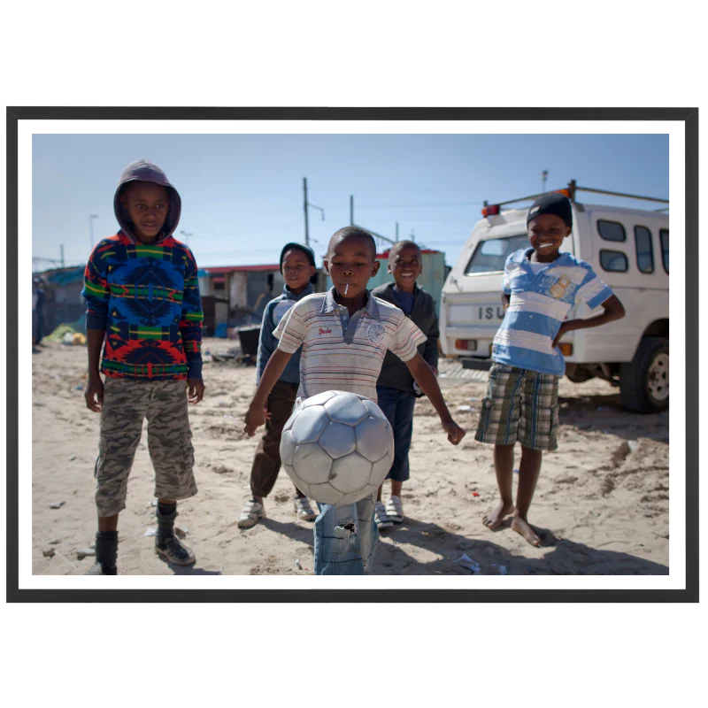 Enfants sud-africains jouant au football, 2010