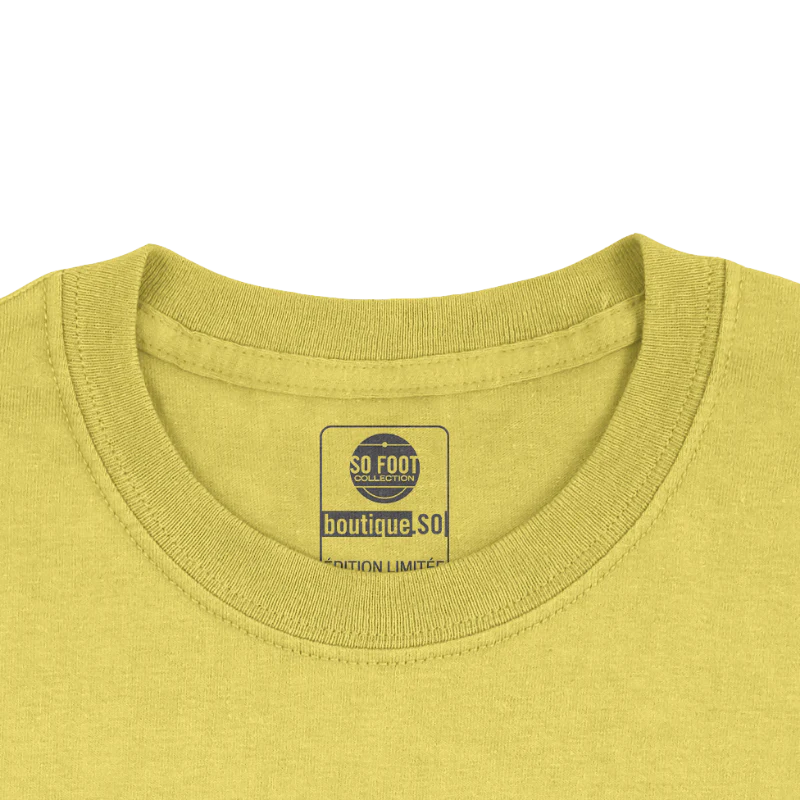 T-Shirt "Soccer is a kick in the Grass" - Image 4